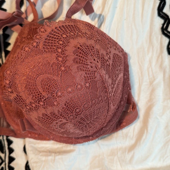 Victoria secret bra clip in the front - Picture 9 of 10